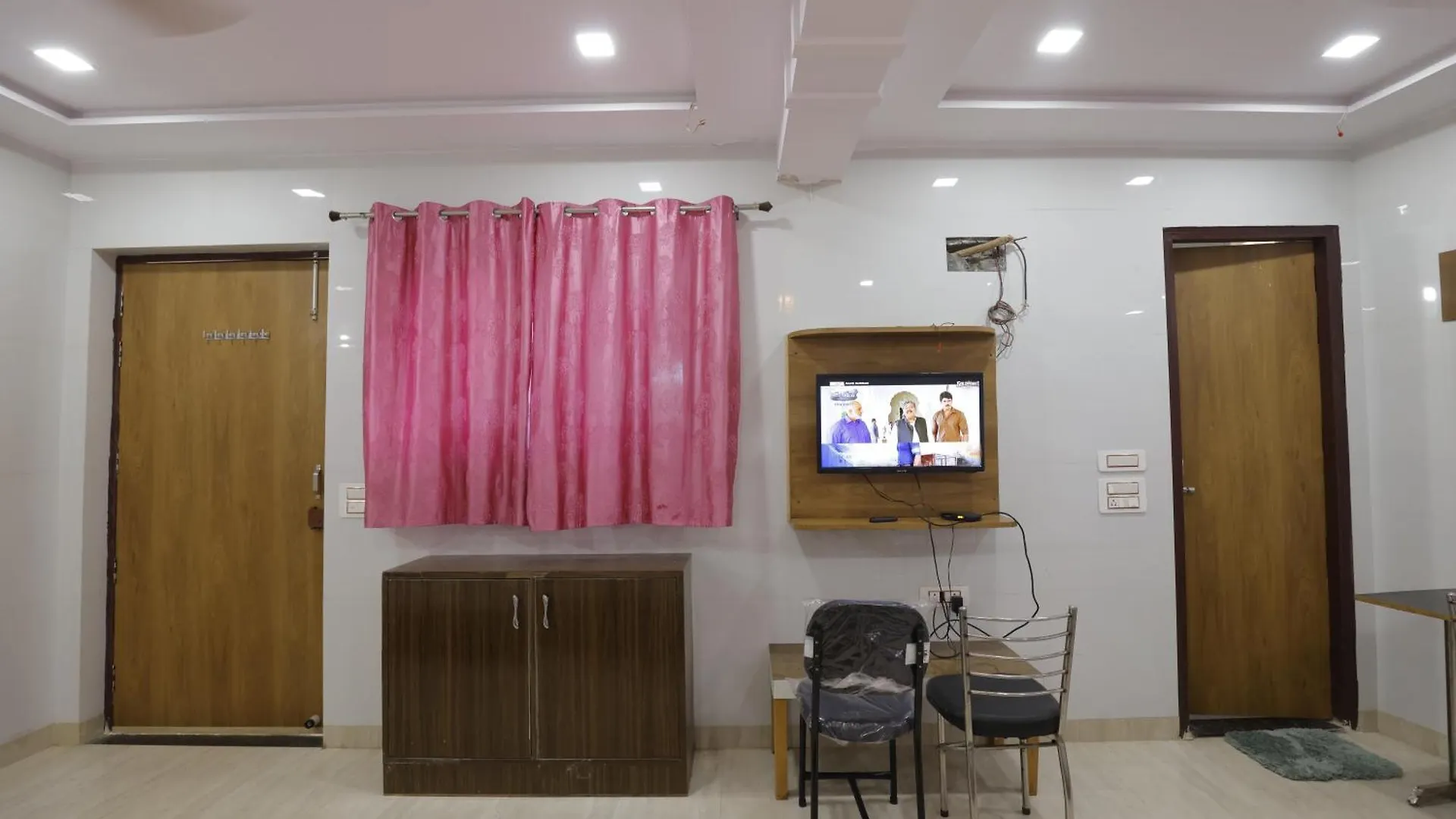 Basil Inn Home Stay Walking Distance From Taj Mahal Agra Agra  Indie