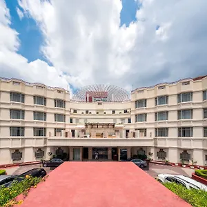 Howard Plaza The Fern, Agra Отель